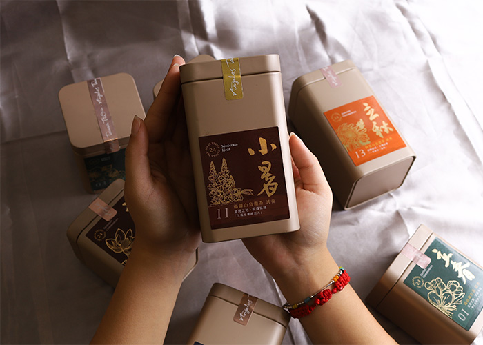棕色,小暑,福壽山烏龍,金色,茶葉,茶罐,24節氣茶